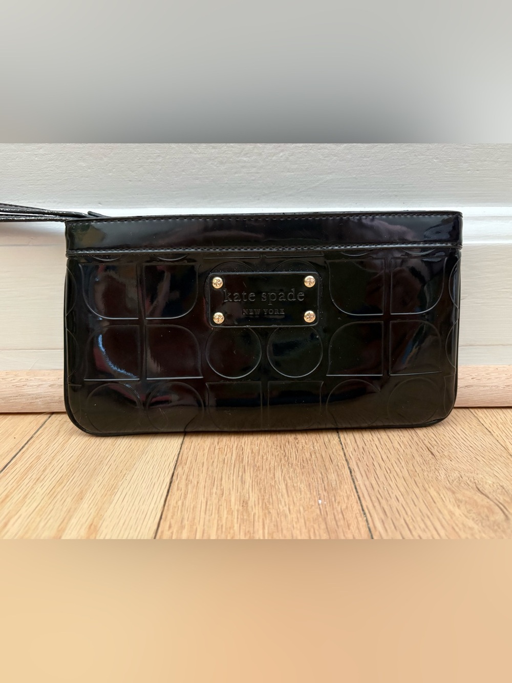 Kate Spade New York Black Patent Wristlet Clutch